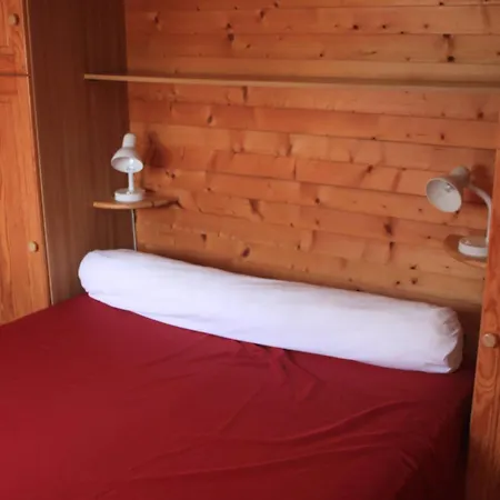De Saint Just - Onlycamp Kemping